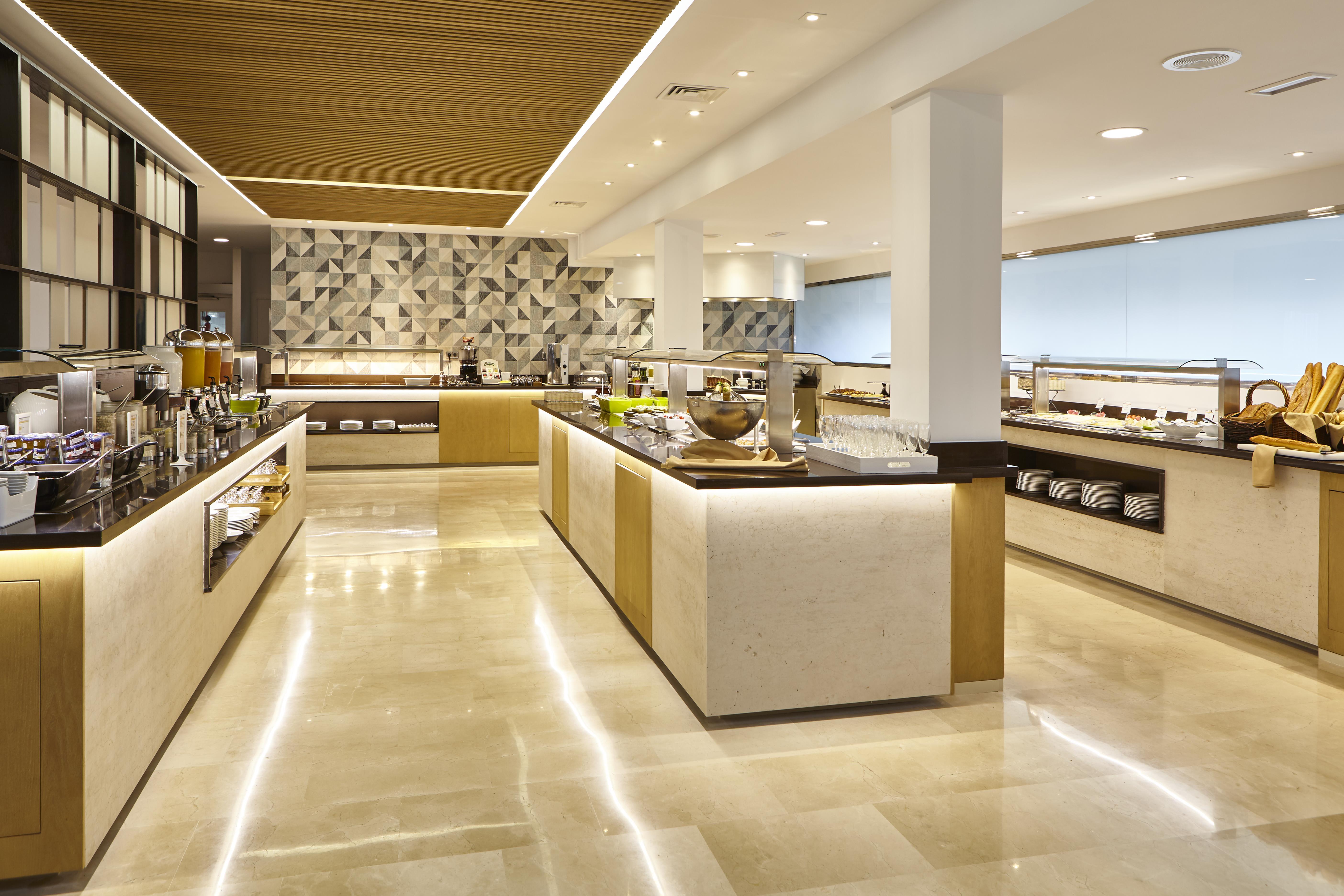 Universal Grand Leon & Spa Colonia de Sant Jordi Buitenkant foto