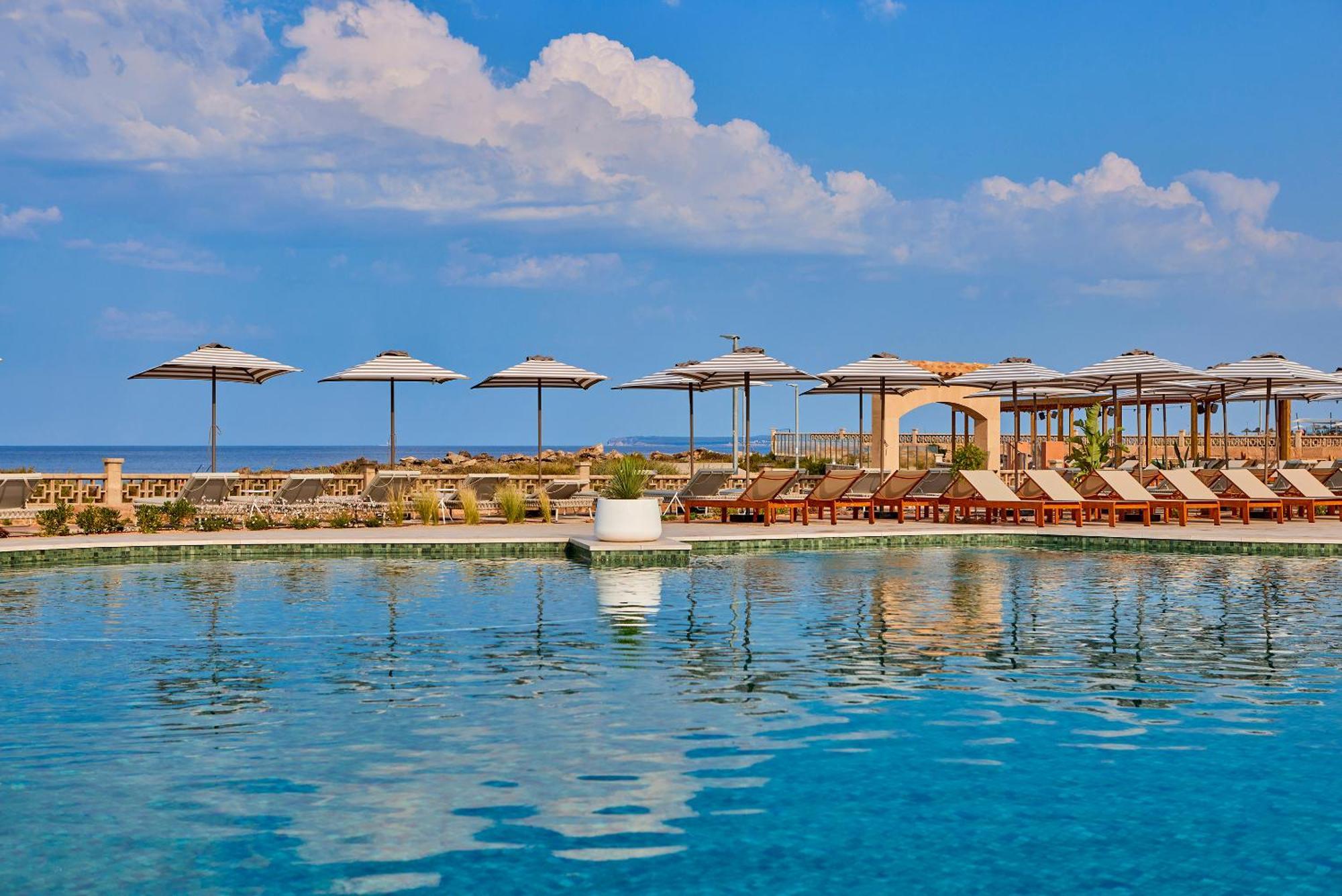 Universal Grand Leon & Spa Colonia de Sant Jordi Buitenkant foto