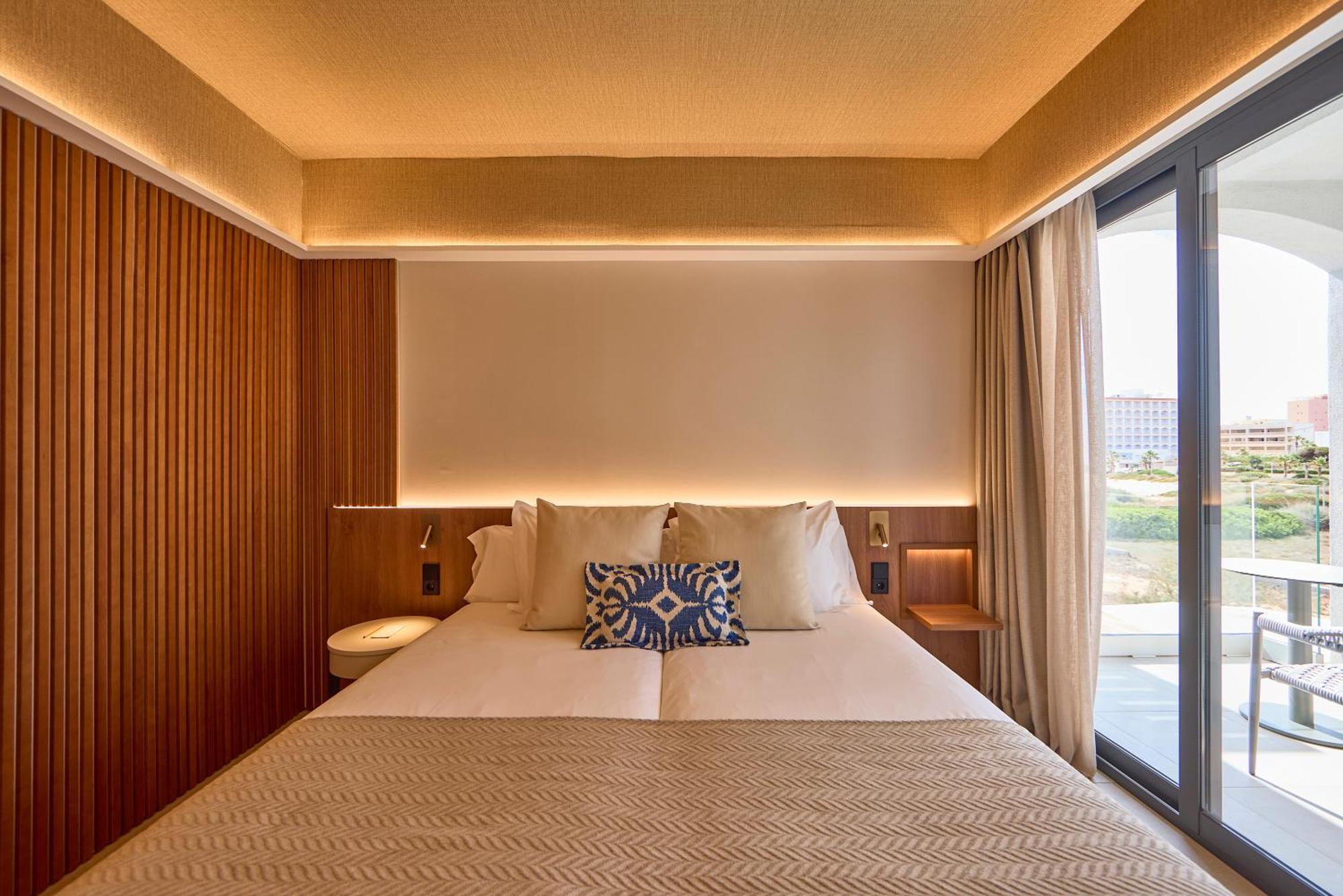 Universal Grand Leon & Spa Colonia de Sant Jordi Buitenkant foto
