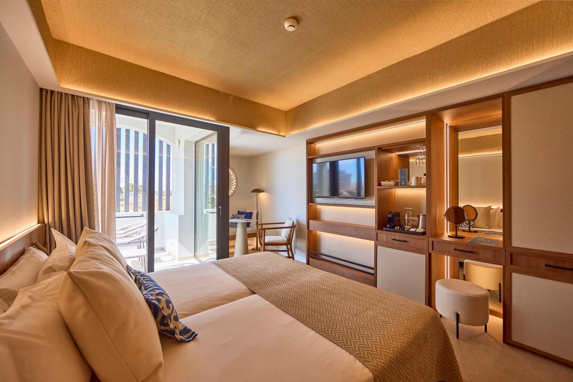 Universal Grand Leon & Spa Colonia de Sant Jordi Buitenkant foto